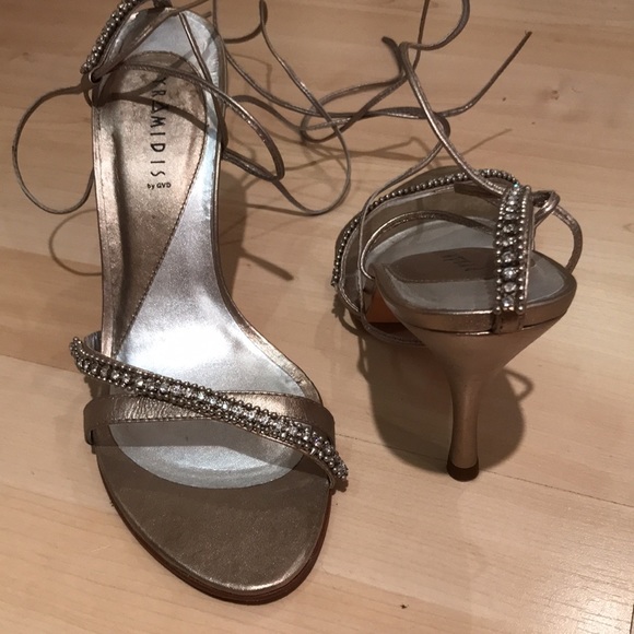 Dressy Pyramid gold lace up shoe size 41 euro - Picture 3 of 3